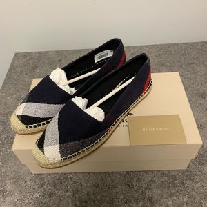 BURBERRY BRIT ESPADRILLE FLATS